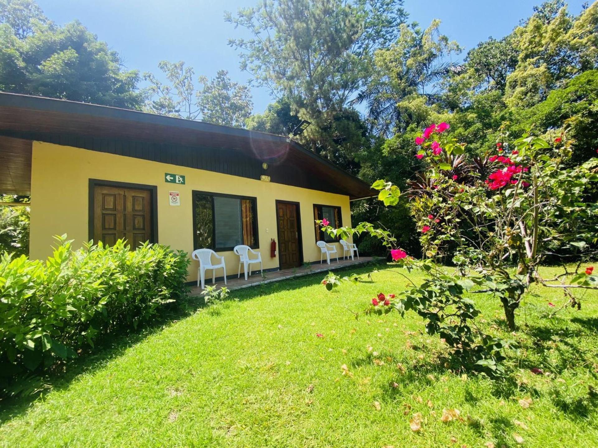 La Purruja Lodge Golfito Kültér fotó