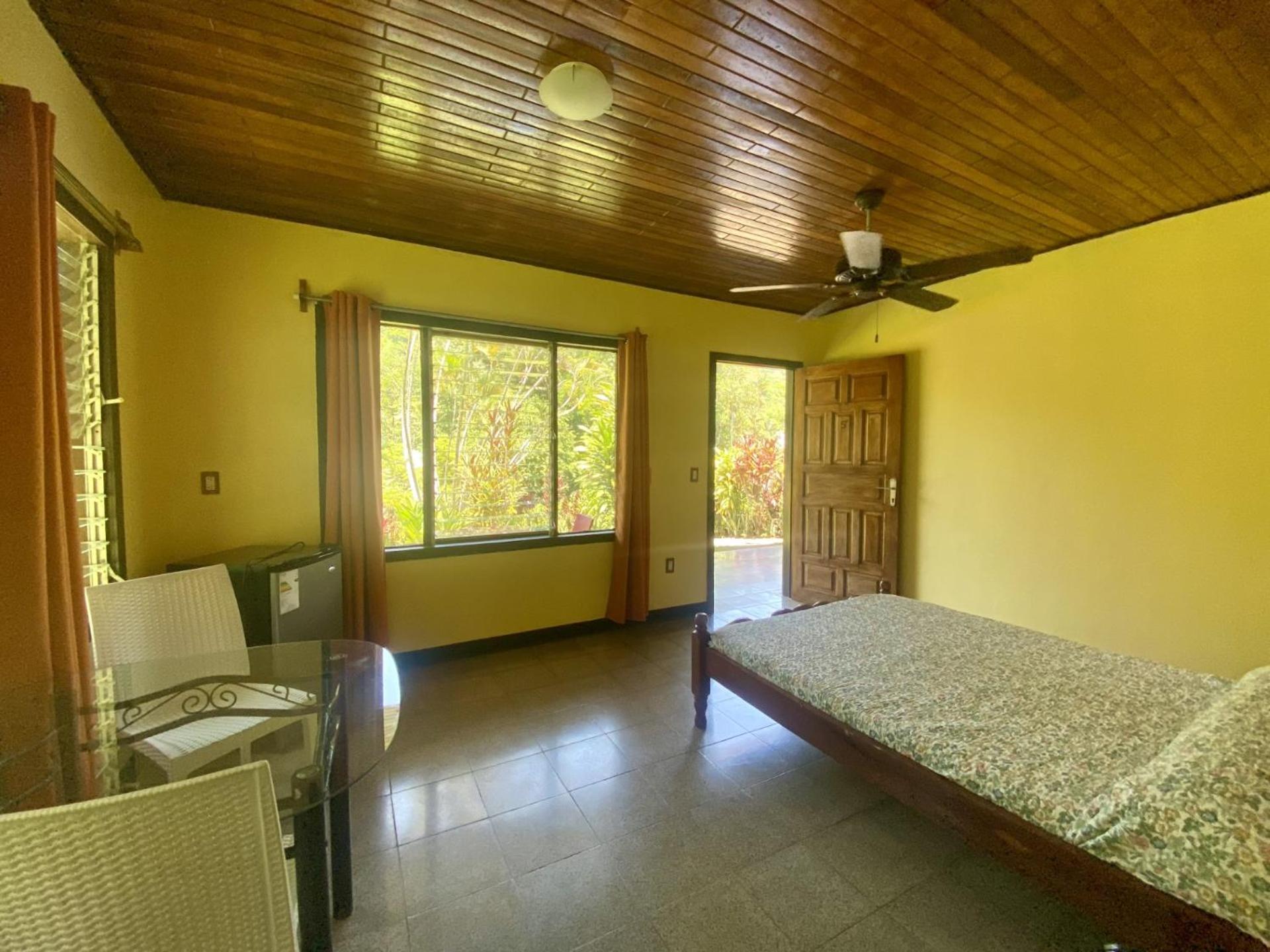 La Purruja Lodge Golfito Kültér fotó